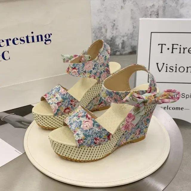 New Modern Women Wood High Heels Sandals Elegant Stylish Design Summer Womens Shoes